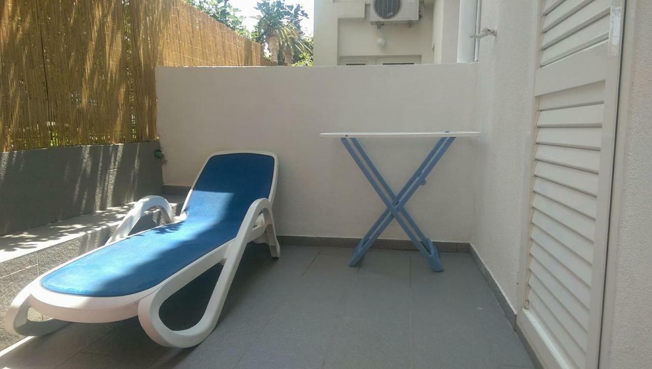 Apartmani Dina Makarska Esterno foto