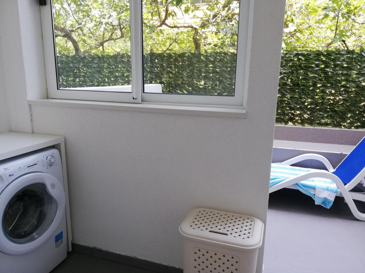 Apartmani Dina Makarska Esterno foto